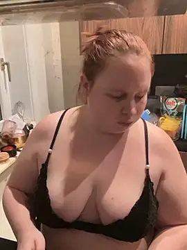 Sarahtjeuh  online show from 04-09-26, 11:32