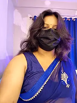 Snapshot of noty_girl2 chatting on 05-11-26, 04:04 noty girl2 online show from 05-11-26, 04:04
