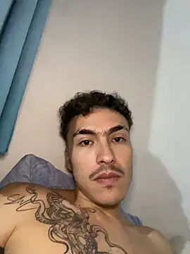 vanilla Kush online show from 05-07-26, 05:13