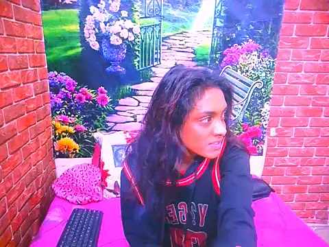 Snapshot of IndianPretty14u2Luv chatting on 06-14-26, 05:09 IndianPretty14u2Luv online show from 06-14-26, 05:09