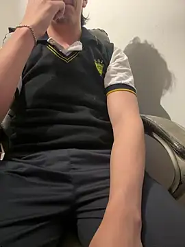 Snapshot of mikahorny chatting on 02-15-26, 10:14 mikahorny online show from 02-15-26, 10:14