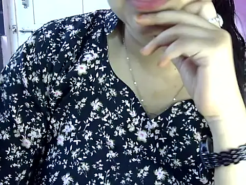 Cute Aliyaa online show from 06-01-26, 12:18