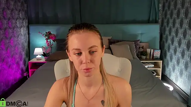 Tesssa Young online show from 04-04-26, 12:31