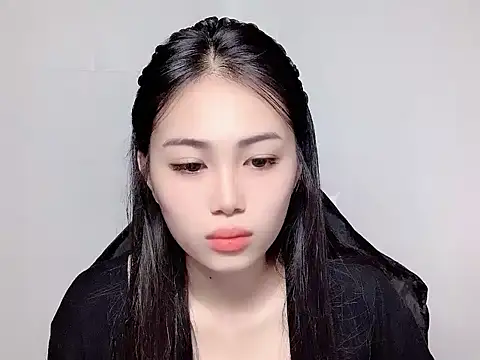 Snapshot of Thuy79 chatting on 02-01-26, 03:54 Thuy79 online show from 02-01-26, 03:54