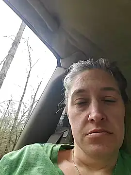 Snapshot of Sunflower0025 chatting on 03-08-26, 05:17 Sunflower0025 online show from 03-08-26, 05:17