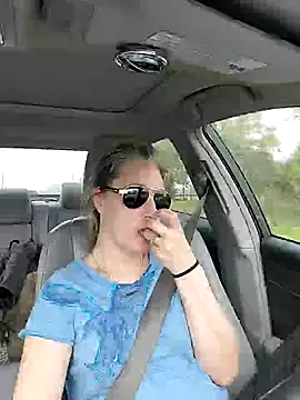 Sunflower0025 online show from 03-11-26, 04:35