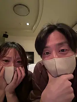 Snapshot of Sun_to_Moon01010 chatting on 03-10-26, 12:59 Sun to Moon01010 online show from 03-10-26, 12:59