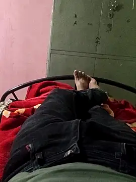 Snapshot of jesse_pinkman99 chatting on 02-15-26, 05:09 jesse pinkman99 online show from 02-15-26, 05:09