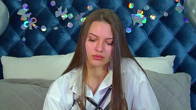 AliceVersal online show from 03-17-26, 04:39