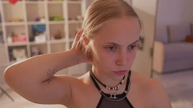 Appr0ved  online show from 04-16-26, 04:41