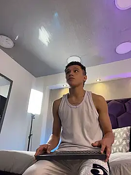 Dominik Souza online show from 04-04-26, 08:06