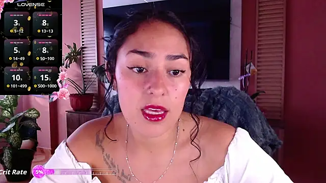 Snapshot of Iris_colette chatting on 07-16-26, 10:05 Iris colette online show from 07-16-26, 10:05