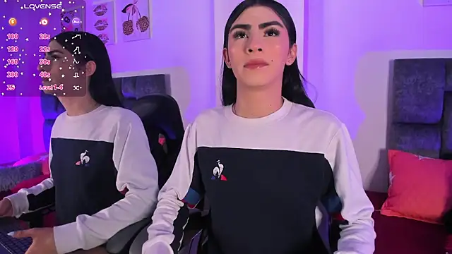 Isabella Moon9 online show from 04-13-26, 11:48