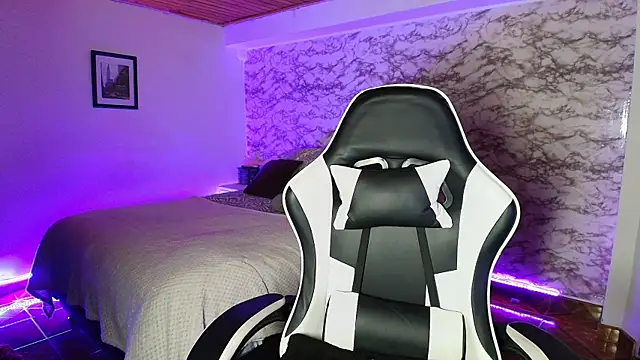 Camila IRoose online show from 04-03-26, 01:03