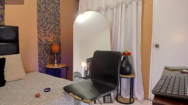 megara hott online show from 02-16-26, 04:03