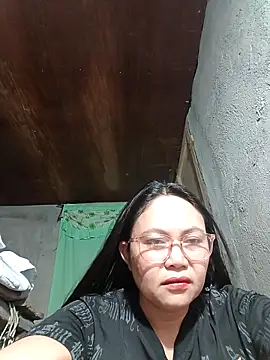 Snapshot of hotpinay_45 chatting on 04-29-26, 08:26 hotpinay 45 online show from 04-29-26, 08:26