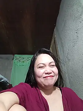 Snapshot of hotpinay_45 chatting on 05-18-26, 04:07 hotpinay 45 online show from 05-18-26, 04:07