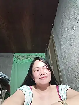 Snapshot of hotpinay_45 chatting on 05-22-26, 09:37 hotpinay 45 online show from 05-22-26, 09:37