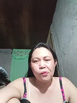 Snapshot of hotpinay_45 chatting on 06-01-26, 04:36 hotpinay 45 online show from 06-01-26, 04:36