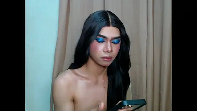 Snapshot of Irinashay chatting on 02-25-26, 05:22 Irinashay online show from 02-25-26, 05:22