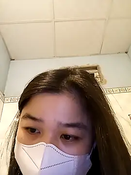 Daisy-lusia2026 online show from 04-15-26, 10:21