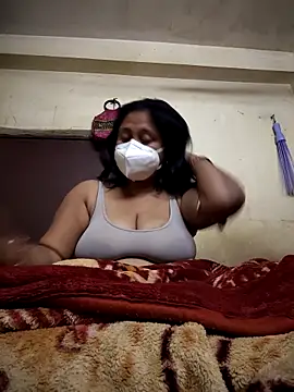 Snapshot of Curvy_Trisha chatting on 02-02-26, 11:42 Curvy Trisha online show from 02-02-26, 11:42