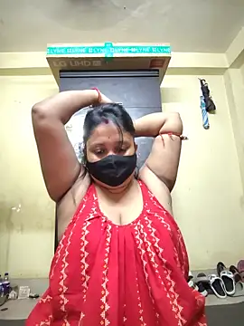 Snapshot of Curvy_Trisha chatting on 06-05-26, 03:40 Curvy Trisha online show from 06-05-26, 03:40