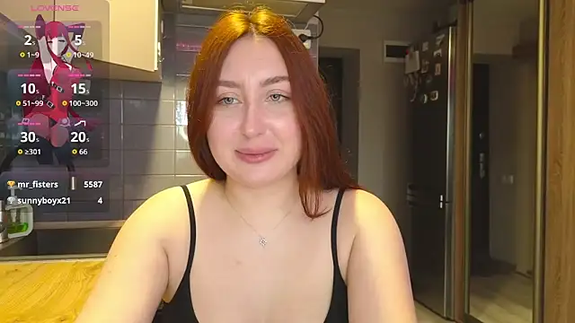 Snapshot of EvangelinFox chatting on 04-23-26, 12:29 EvangelinFox online show from 04-23-26, 12:29