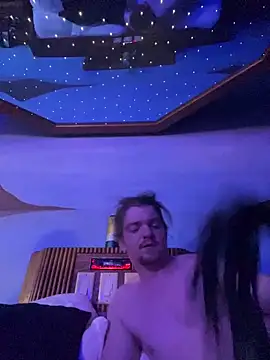 Snapshot of nymphcouple8395 chatting on 03-11-26, 05:57 nymphcouple8395 online show from 03-11-26, 05:57