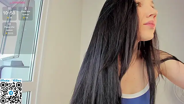 Snapshot of Helen__spark__ chatting on 06-23-26, 01:03 Helen spark online show from 06-23-26, 01:03