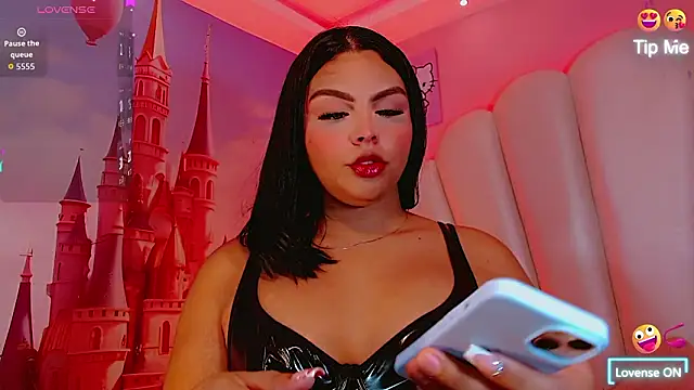 Maia Hotts online show from 03-13-26, 11:39