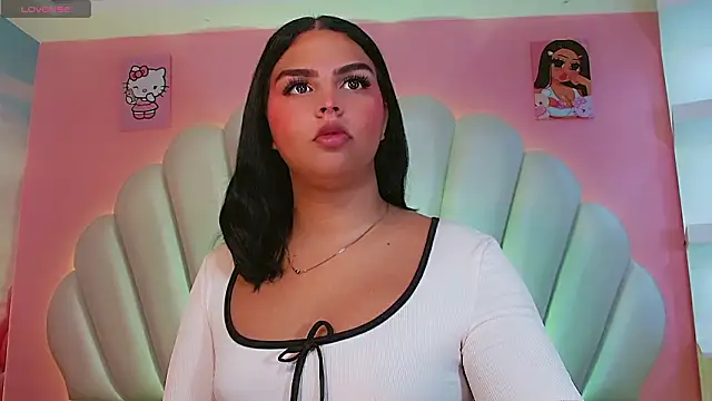 Maia Hotts online show from 03-29-26, 12:16