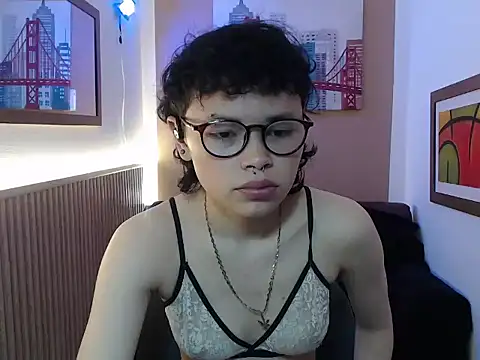 Snapshot of samantta_ink chatting on 03-04-26, 01:39 samantta ink online show from 03-04-26, 01:39