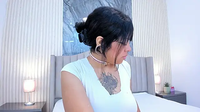 Snapshot of Amyy_Carter chatting on 02-02-26, 12:04 Amyy Carter online show from 02-02-26, 12:04