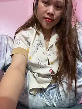 Snapshot of Emxinhka1 chatting on 05-08-26, 03:17 Emxinhka1 online show from 05-08-26, 03:17