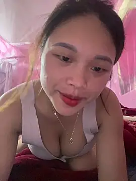 Snapshot of Emxinhka1 chatting on 05-24-26, 07:13 Emxinhka1 online show from 05-24-26, 07:13
