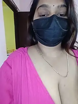 Snapshot of Aliya_Hott chatting on 06-17-26, 06:27 Aliya Hott online show from 06-17-26, 06:27