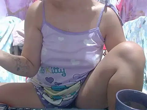 Snapshot of Sophia_Kate_69 chatting on 06-19-26, 06:12 Sophia Kate 69 online show from 06-19-26, 06:12