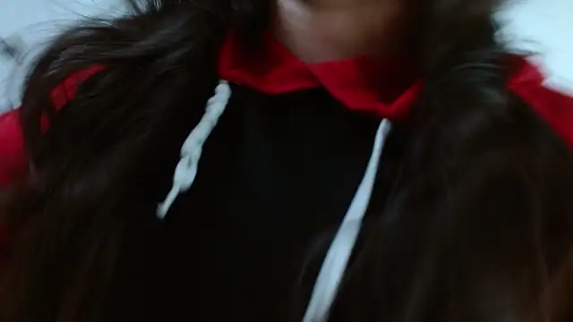 ElaMurray02 online show from 02-05-26, 03:38