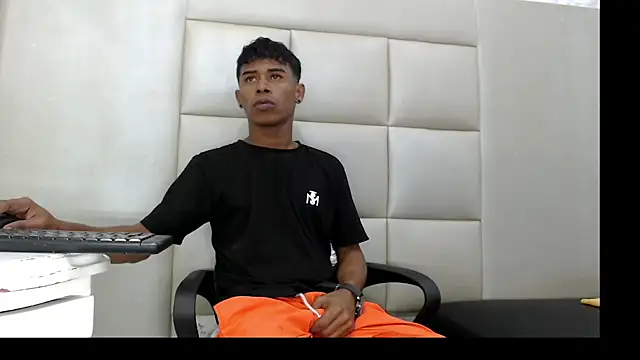 TonnyMarck online show from 02-15-26, 07:51