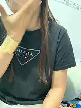 Baby-lovely69 online show from 04-21-26, 11:07