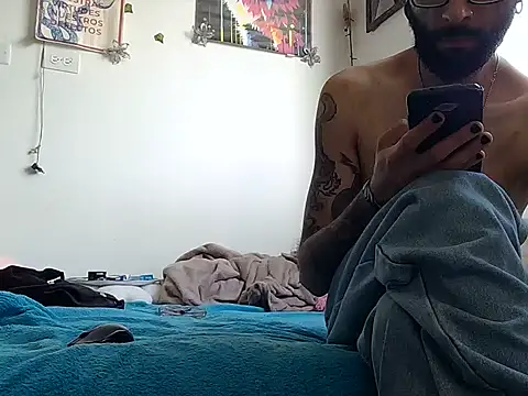 Snapshot of venus_midnight chatting on 02-12-26, 09:32 venus midnight online show from 02-12-26, 09:32