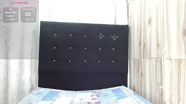 Camil4 milf 1 online show from 02-22-26, 12:15