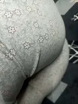 Sexyqueen102  online show from 02-28-26, 05:36