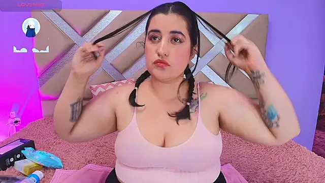 Snapshot of dani_vemom chatting on 02-01-26, 03:27 dani vemom online show from 02-01-26, 03:27