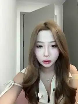 liubaobao666 online show from 06-09-26, 05:52