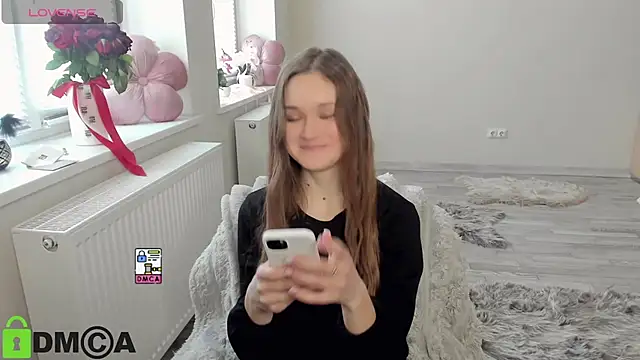 Snapshot of Elina_X chatting on 04-21-26, 07:36 Elina X online show from 04-21-26, 07:36