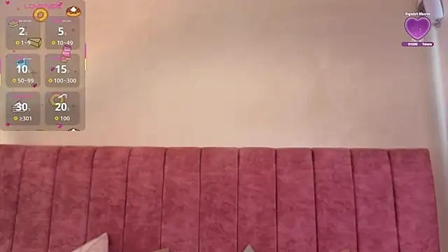 Snapshot of LOU_22_ chatting on 06-19-26, 12:31 LOU 22 online show from 06-19-26, 12:31