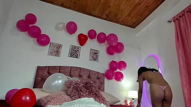 luna velveth online show from 02-13-26, 01:12