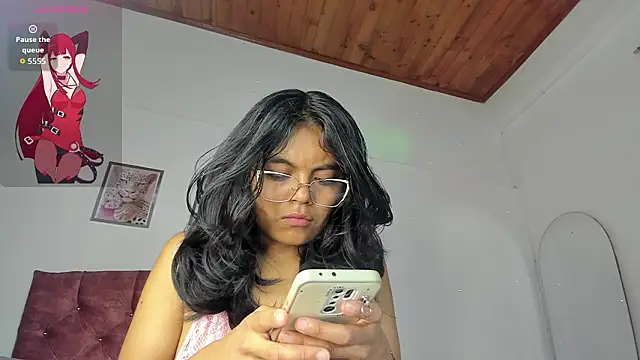 luna velveth online show from 03-25-26, 02:39